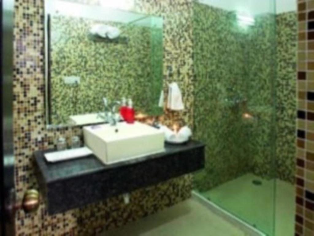 Rishikesh Inn By One Hotels Rishīkesh Εξωτερικό φωτογραφία